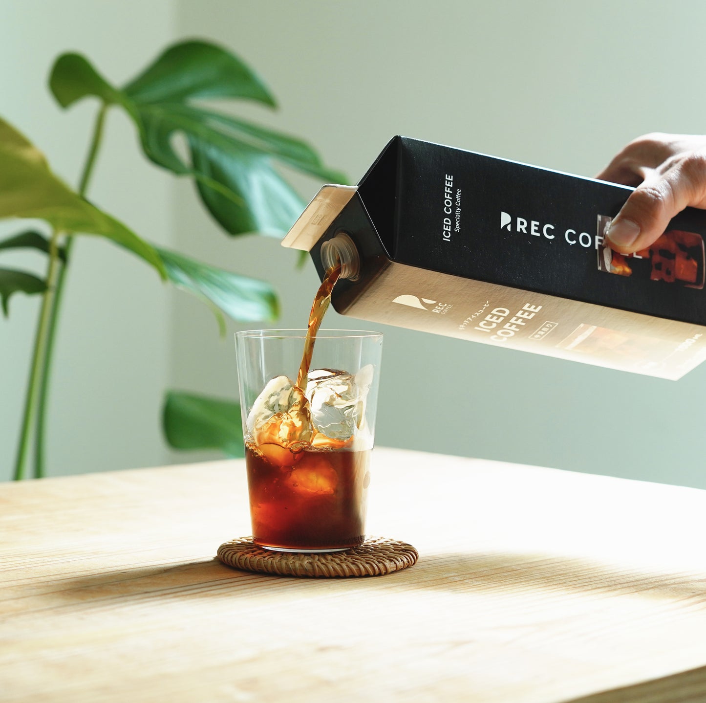リキッドアイスコーヒーとコーヒーバッグ(12個入り)のギフト