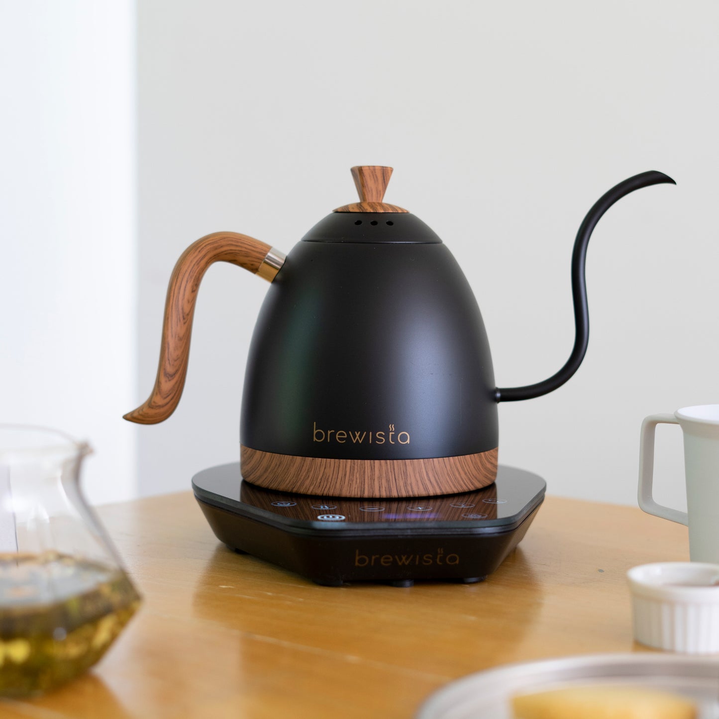 アルティザングースネックバリアブルケトル / Brewista